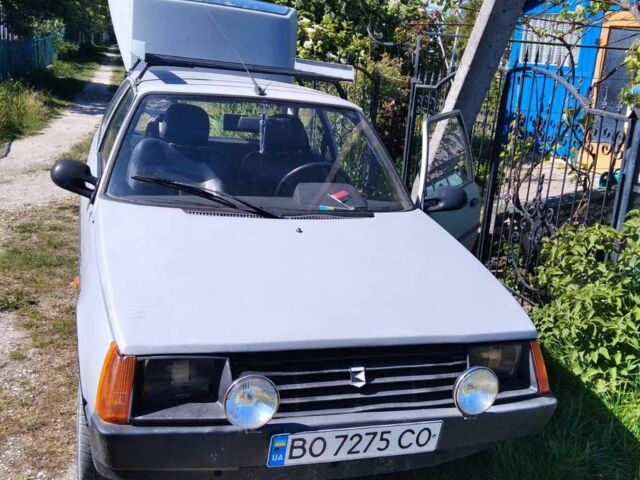 Серый ЗАЗ Таврия, объемом двигателя 10 л и пробегом 250 тыс. км за 344 $, фото 1 на Automoto.ua