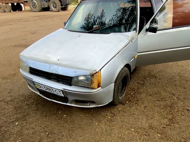 Сірий ЗАЗ Таврія, об'ємом двигуна 1.1 л та пробігом 250 тис. км за 310 $, фото 1 на Automoto.ua