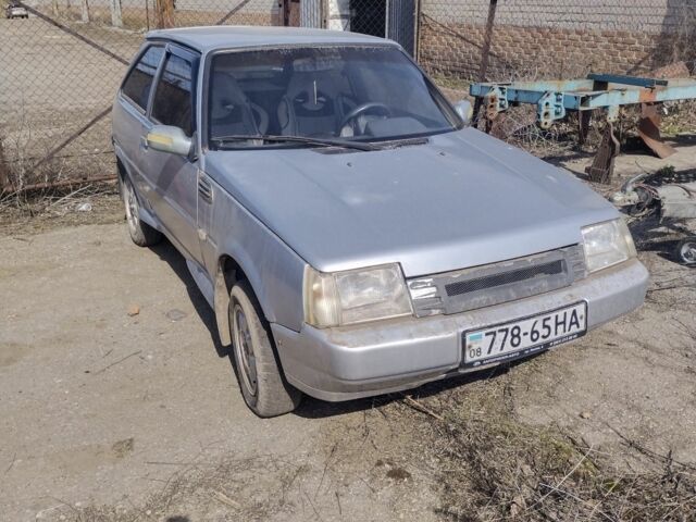 Сірий ЗАЗ Таврія, об'ємом двигуна 1.1 л та пробігом 100 тис. км за 452 $, фото 1 на Automoto.ua