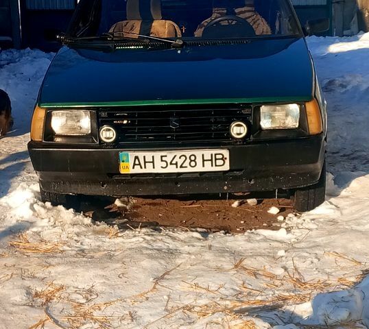 Серый ЗАЗ Таврия, объемом двигателя 1.2 л и пробегом 65 тыс. км за 1300 $, фото 1 на Automoto.ua