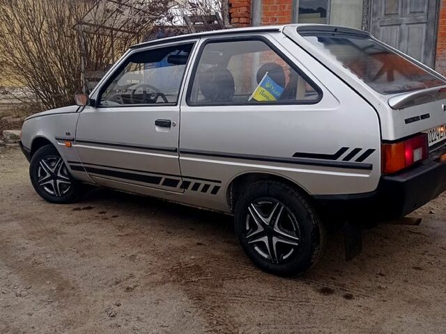 Серый ЗАЗ Таврия, объемом двигателя 1.2 л и пробегом 93 тыс. км за 910 $, фото 1 на Automoto.ua