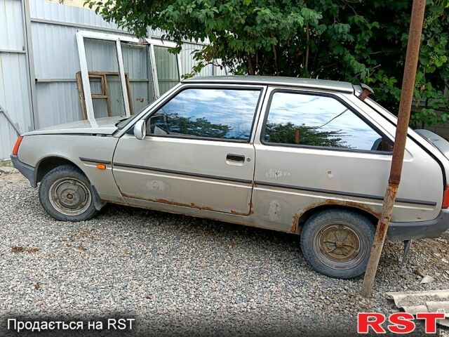 Серый ЗАЗ Таврия, объемом двигателя 1.2 л и пробегом 163 тыс. км за 900 $, фото 1 на Automoto.ua