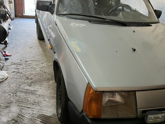 Серый ЗАЗ Таврия, объемом двигателя 1.2 л и пробегом 245 тыс. км за 700 $, фото 1 на Automoto.ua