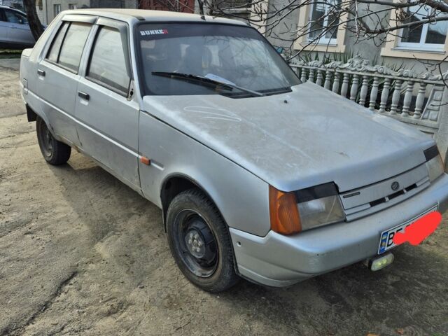Серый ЗАЗ Таврия, объемом двигателя 0 л и пробегом 100 тыс. км за 284 $, фото 1 на Automoto.ua