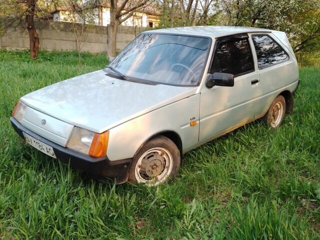 Серый ЗАЗ Таврия, объемом двигателя 0 л и пробегом 400 тыс. км за 800 $, фото 1 на Automoto.ua