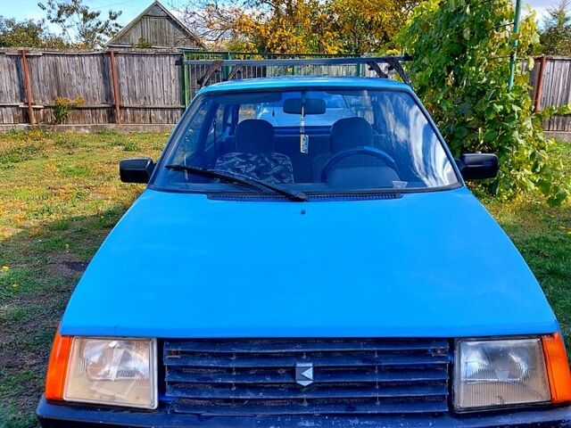 ЗАЗ Таврия 1995 в Миргороде на Automoto.ua Синий ЗАЗ Таврия, объемом двигателя 1.2 л и пробегом 189 тыс. км за 500 $, фото 1 на Automoto.ua
