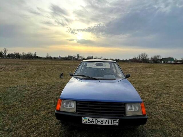 Синий ЗАЗ Таврия, объемом двигателя 1.1 л и пробегом 0 тыс. км за 450 $, фото 1 на Automoto.ua