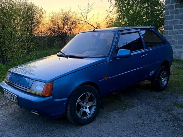 Синий ЗАЗ Таврия, объемом двигателя 1.2 л и пробегом 333 тыс. км за 570 $, фото 1 на Automoto.ua