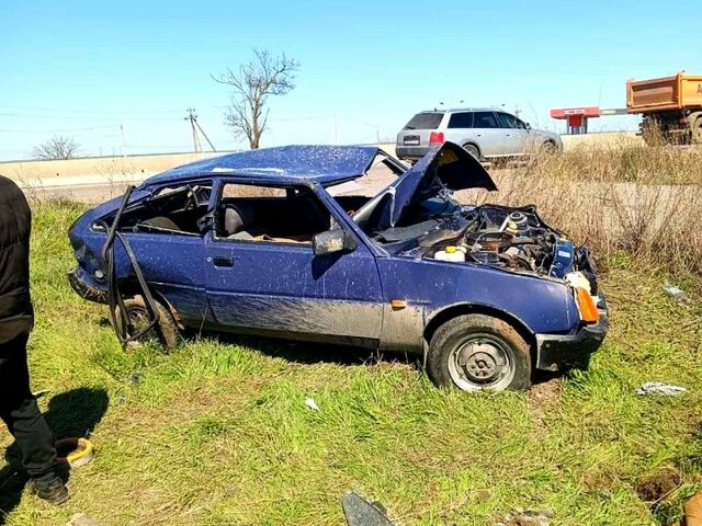 Синий ЗАЗ Таврия, объемом двигателя 1.2 л и пробегом 0 тыс. км за 190 $, фото 1 на Automoto.ua
