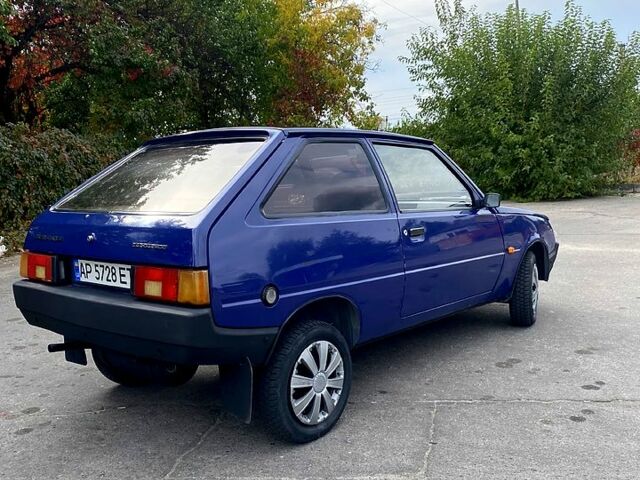 Синий ЗАЗ Таврия, объемом двигателя 1.2 л и пробегом 200 тыс. км за 999 $, фото 1 на Automoto.ua