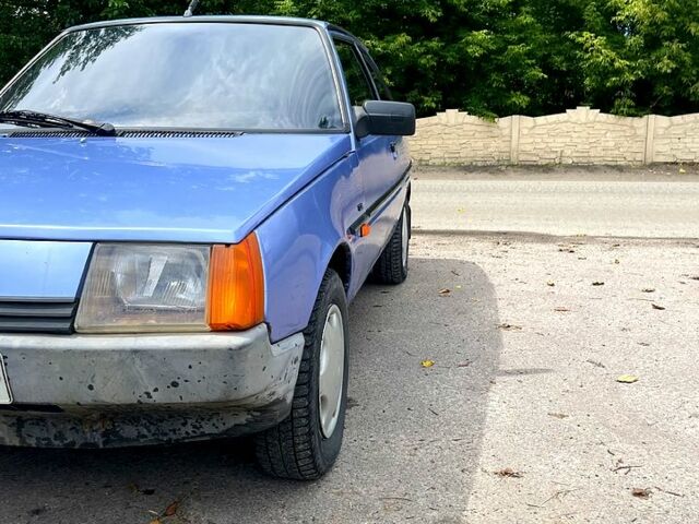 Синий ЗАЗ Таврия, объемом двигателя 1.2 л и пробегом 0 тыс. км за 700 $, фото 1 на Automoto.ua