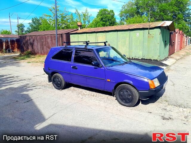 Синий ЗАЗ Таврия, объемом двигателя 1.2 л и пробегом 200 тыс. км за 750 $, фото 1 на Automoto.ua