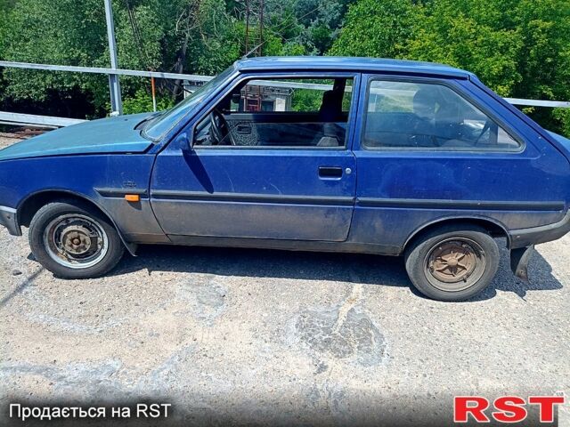 Синий ЗАЗ Таврия, объемом двигателя 1.2 л и пробегом 140 тыс. км за 560 $, фото 1 на Automoto.ua