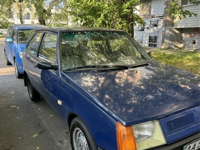Синий ЗАЗ Таврия, объемом двигателя 1.2 л и пробегом 320 тыс. км за 951 $, фото 1 на Automoto.ua
