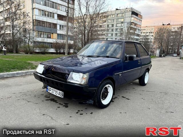 Синий ЗАЗ Таврия, объемом двигателя 1.2 л и пробегом 200 тыс. км за 450 $, фото 1 на Automoto.ua