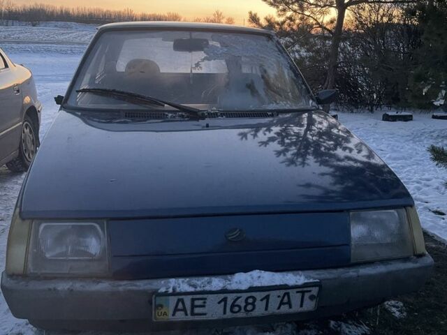 Синий ЗАЗ Таврия, объемом двигателя 1.2 л и пробегом 150 тыс. км за 700 $, фото 1 на Automoto.ua