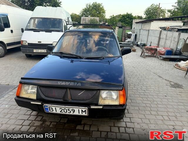 Синий ЗАЗ Таврия, объемом двигателя 1.2 л и пробегом 250 тыс. км за 1700 $, фото 1 на Automoto.ua