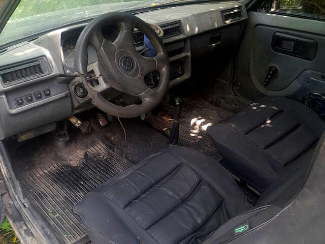 Синий ЗАЗ Таврия, объемом двигателя 1.3 л и пробегом 100 тыс. км за 440 $, фото 1 на Automoto.ua