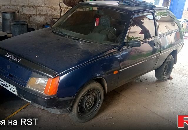 Синий ЗАЗ Таврия, объемом двигателя 1.1 л и пробегом 100 тыс. км за 300 $, фото 1 на Automoto.ua