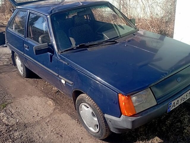 Синий ЗАЗ Таврия, объемом двигателя 1.2 л и пробегом 190 тыс. км за 750 $, фото 1 на Automoto.ua