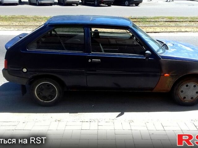 Синий ЗАЗ Таврия, объемом двигателя 1.2 л и пробегом 150 тыс. км за 1100 $, фото 1 на Automoto.ua