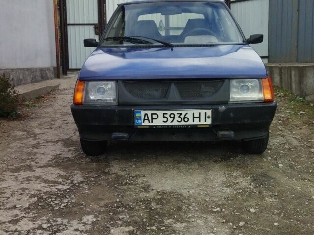 Синий ЗАЗ Таврия, объемом двигателя 1.3 л и пробегом 296 тыс. км за 850 $, фото 1 на Automoto.ua