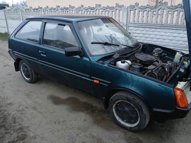 Зеленый ЗАЗ Таврия, объемом двигателя 1.1 л и пробегом 100 тыс. км за 500 $, фото 1 на Automoto.ua