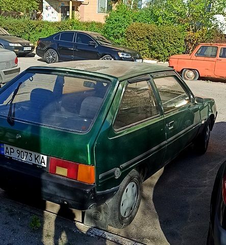 Зеленый ЗАЗ Таврия, объемом двигателя 1.2 л и пробегом 100 тыс. км за 950 $, фото 1 на Automoto.ua
