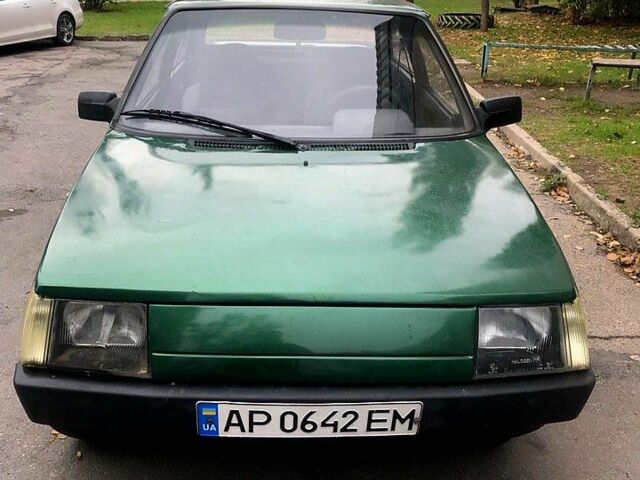 Зеленый ЗАЗ Таврия, объемом двигателя 1.2 л и пробегом 100 тыс. км за 850 $, фото 1 на Automoto.ua
