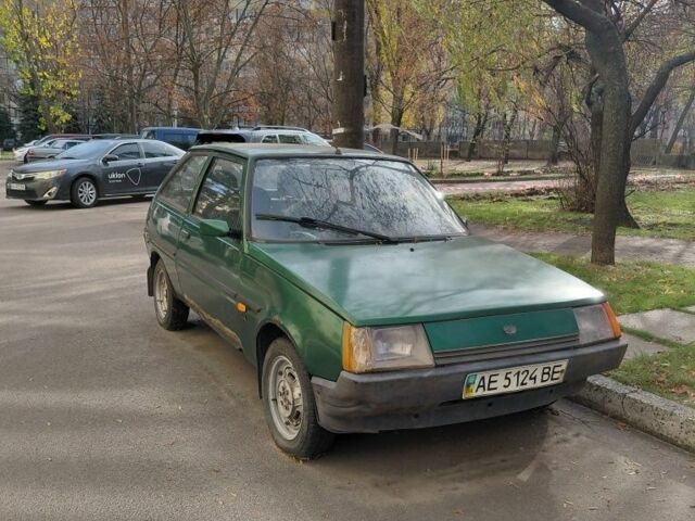 Зеленый ЗАЗ Таврия, объемом двигателя 1.3 л и пробегом 284 тыс. км за 1500 $, фото 1 на Automoto.ua