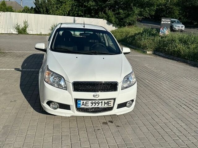 Белый ЗАЗ Вида, объемом двигателя 1.5 л и пробегом 112 тыс. км за 4300 $, фото 1 на Automoto.ua