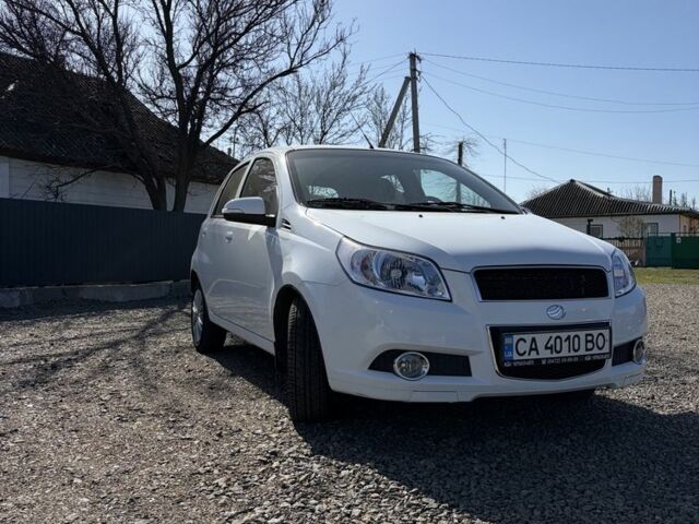 Белый ЗАЗ Вида, объемом двигателя 1.4 л и пробегом 15 тыс. км за 6900 $, фото 1 на Automoto.ua