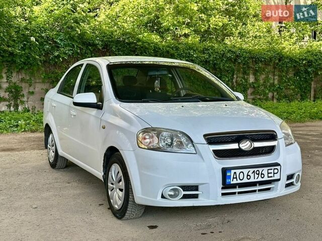 Білий ЗАЗ Віда, об'ємом двигуна 1.5 л та пробігом 500 тис. км за 2100 $, фото 1 на Automoto.ua