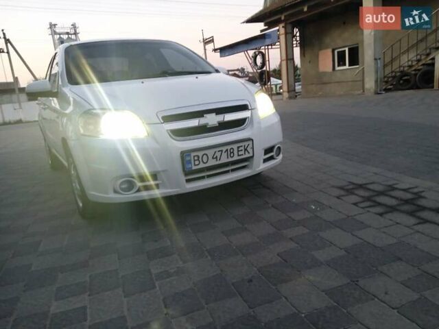 Белый ЗАЗ Вида, объемом двигателя 1.5 л и пробегом 200 тыс. км за 3800 $, фото 1 на Automoto.ua