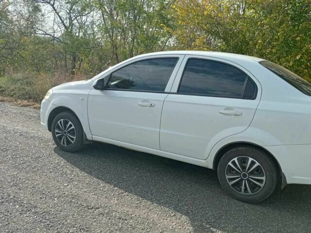 Белый ЗАЗ Вида, объемом двигателя 1.5 л и пробегом 185 тыс. км за 3500 $, фото 1 на Automoto.ua