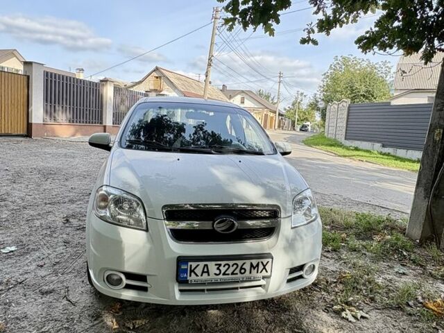 Белый ЗАЗ Вида, объемом двигателя 1.4 л и пробегом 158 тыс. км за 5305 $, фото 1 на Automoto.ua