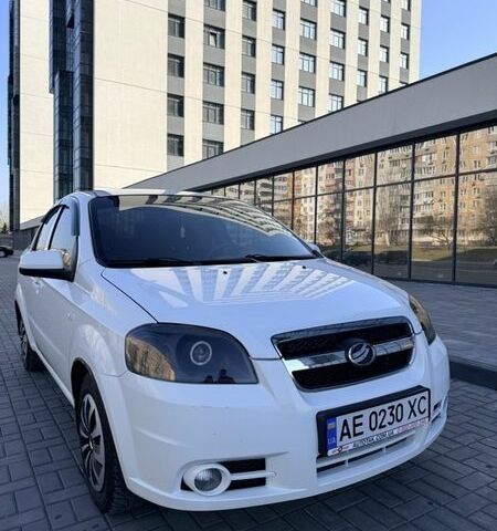 Белый ЗАЗ Вида, объемом двигателя 1.5 л и пробегом 94 тыс. км за 4100 $, фото 1 на Automoto.ua