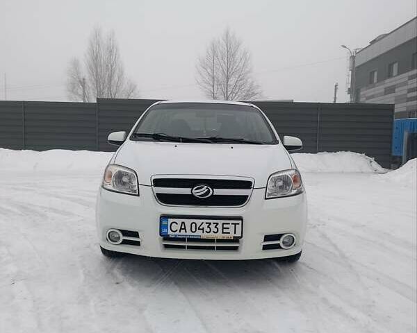 Белый ЗАЗ Вида, объемом двигателя 1.5 л и пробегом 81 тыс. км за 4000 $, фото 1 на Automoto.ua