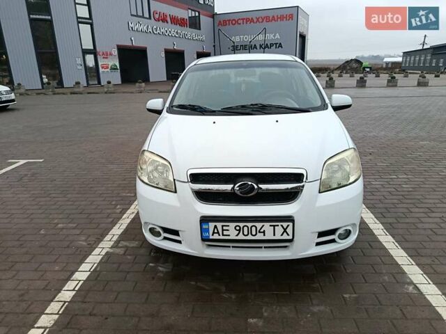 Белый ЗАЗ Вида, объемом двигателя 1.5 л и пробегом 80 тыс. км за 4600 $, фото 1 на Automoto.ua