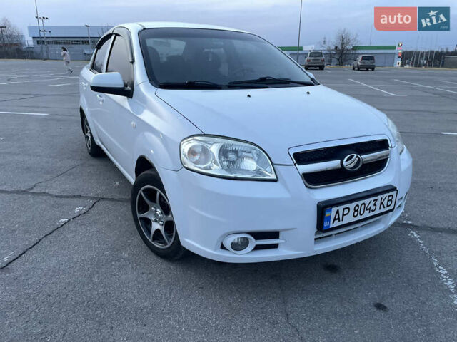 Білий ЗАЗ Віда, об'ємом двигуна 1.5 л та пробігом 146 тис. км за 4700 $, фото 1 на Automoto.ua