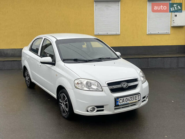 Белый ЗАЗ Вида, объемом двигателя 1.5 л и пробегом 80 тыс. км за 3550 $, фото 1 на Automoto.ua