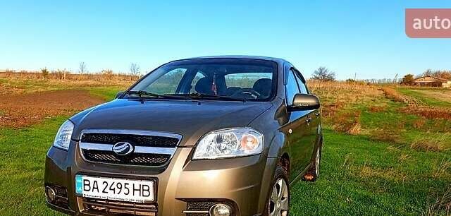 Бежевый ЗАЗ Вида, объемом двигателя 1.5 л и пробегом 181 тыс. км за 3250 $, фото 1 на Automoto.ua