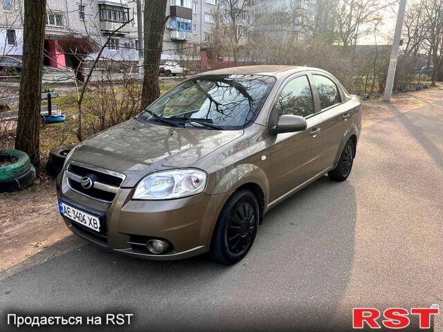 Бежевый ЗАЗ Вида, объемом двигателя 1.5 л и пробегом 232 тыс. км за 3489 $, фото 1 на Automoto.ua