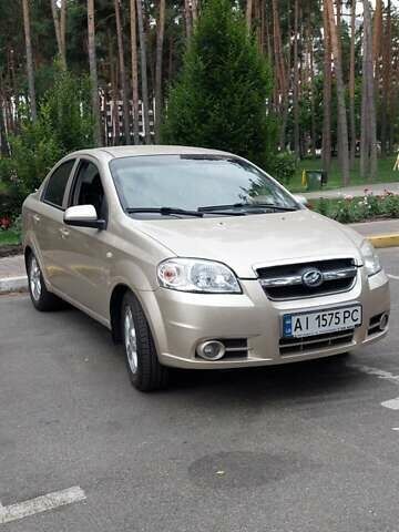 Бежевий ЗАЗ Віда, об'ємом двигуна 1.4 л та пробігом 85 тис. км за 3800 $, фото 1 на Automoto.ua