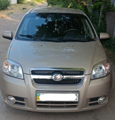 Бежевый ЗАЗ Вида, объемом двигателя 0 л и пробегом 35 тыс. км за 5300 $, фото 1 на Automoto.ua