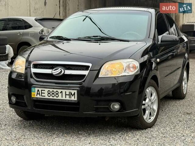 Чорний ЗАЗ Віда, об'ємом двигуна 1.4 л та пробігом 125 тис. км за 5500 $, фото 1 на Automoto.ua