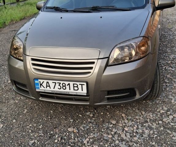 Коричневый ЗАЗ Вида, объемом двигателя 1.5 л и пробегом 290 тыс. км за 3900 $, фото 1 на Automoto.ua