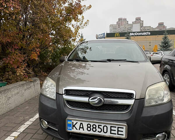 ЗАЗ Вида 2012 в Киеве на Automoto.ua Коричневый ЗАЗ Вида, объемом двигателя 1.4 л и пробегом 205 тыс. км за 4500 $, фото 1 на Automoto.ua