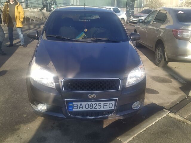 Сірий ЗАЗ Віда, об'ємом двигуна 1.5 л та пробігом 143 тис. км за 4100 $, фото 1 на Automoto.ua
