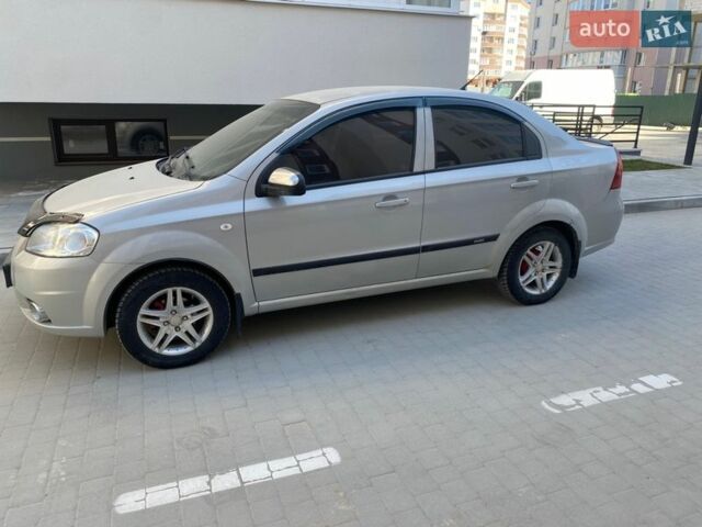 Серый ЗАЗ Вида, объемом двигателя 1.5 л и пробегом 206 тыс. км за 3300 $, фото 1 на Automoto.ua